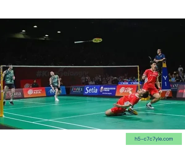 全英赛梁王携手晋八强